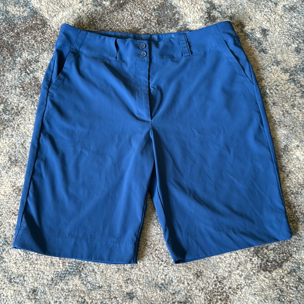 Nike golf shorts